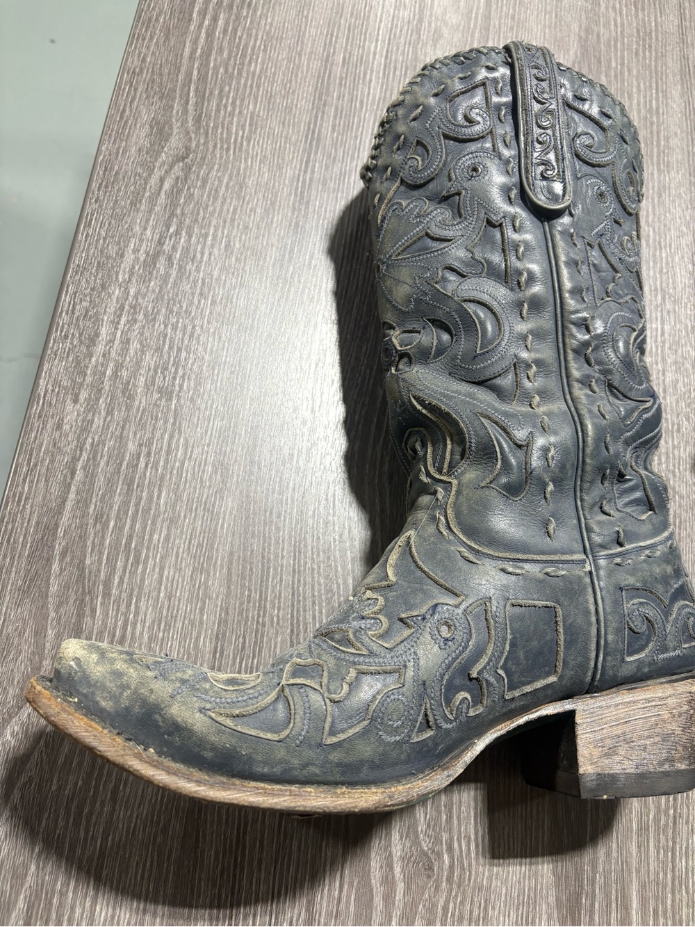 Embroidered Distressed Blue washed lane robin 9M Cowgirl Boots - Picture 3 of 7